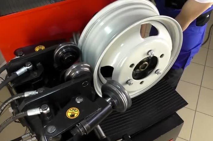 прокатка штампованных дисков